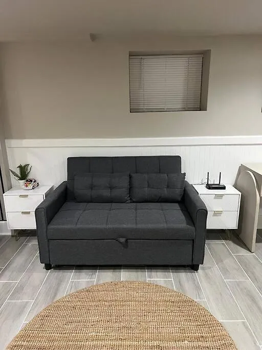 Apartment In Newark United States